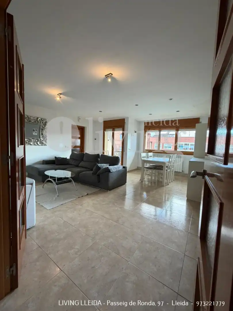 Piso con terraza en venta en Carretera d'Agramunt