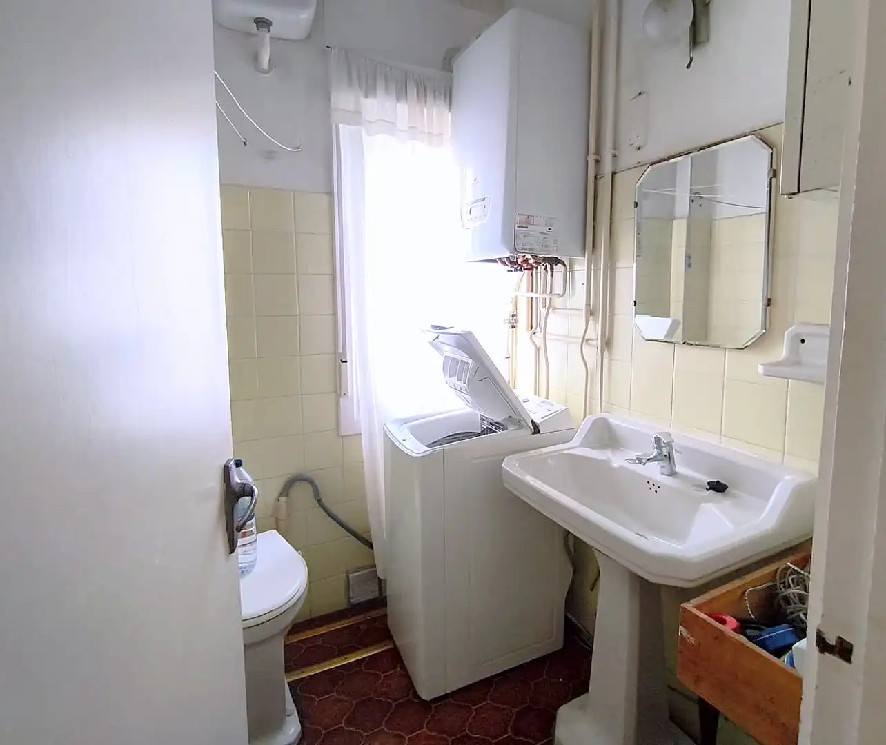Baño de Piso en venta en Getxo  con Amueblado y Balcón