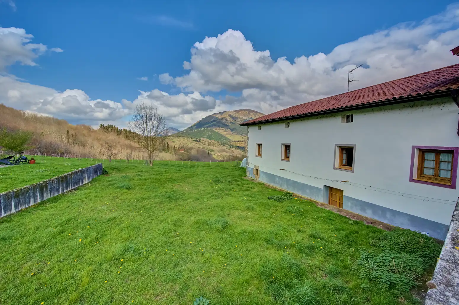 Exterior view of Houses for sale in Larraun  with Heating and Private garden