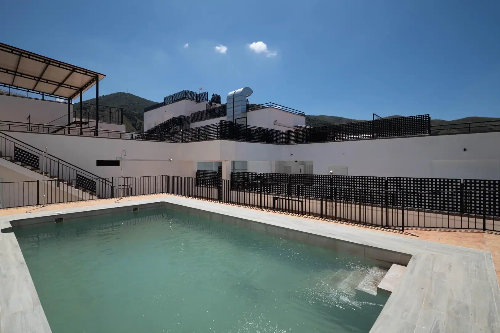 Piscina de Pis en venda en Cenes de la Vega amb Calefacció, Balcó i Piscina comunitària