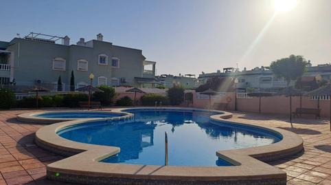 Foto 2 de Casa o xalet en venda a Calle de Finlandia, Puerto Marino, Alicante