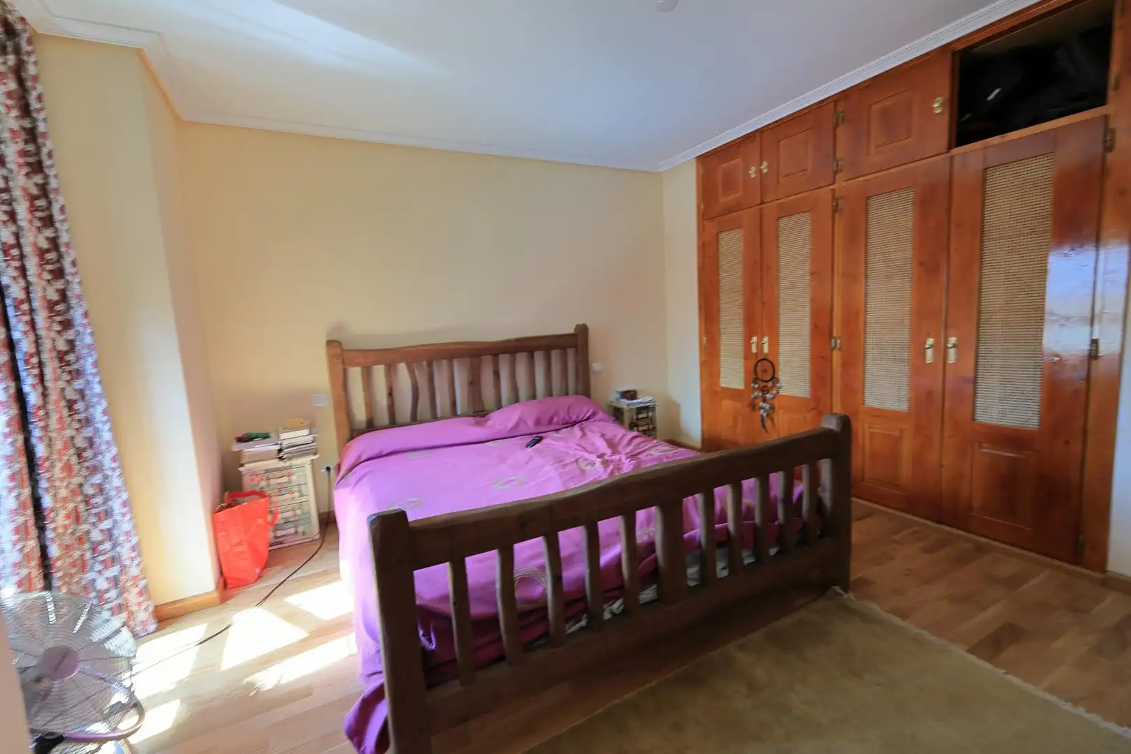 Habitación de Casa adosada en venta en Ponferrada con Aire acondicionado, Calefacción y Terraza