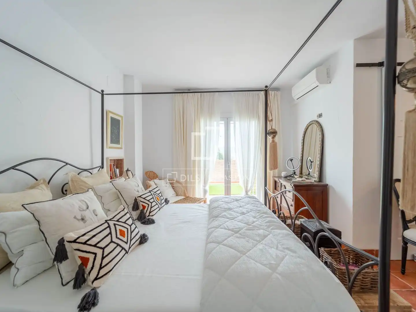 Bedroom of Houses for rent in L'Eliana  with Air Conditioner, Heating and Private garden