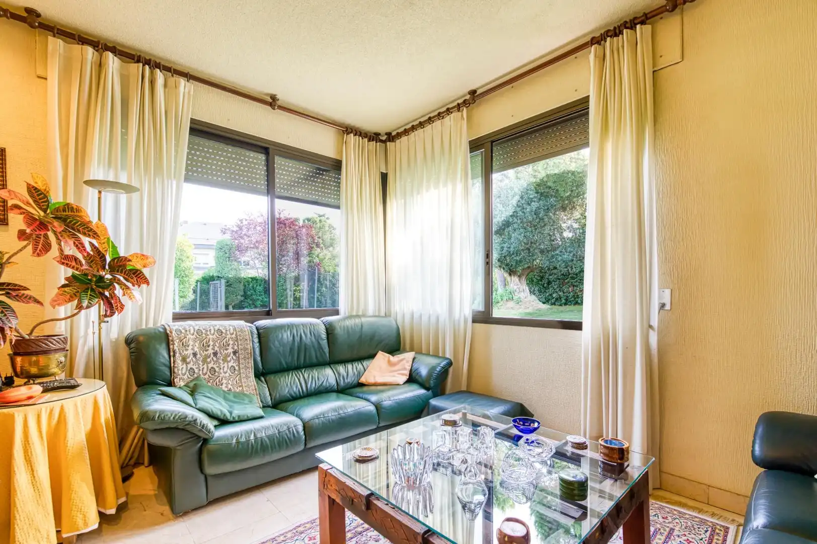 Sala de estar de Casa o chalet en venta en Boadilla del Monte con Calefacción, Jardín privado y Terraza