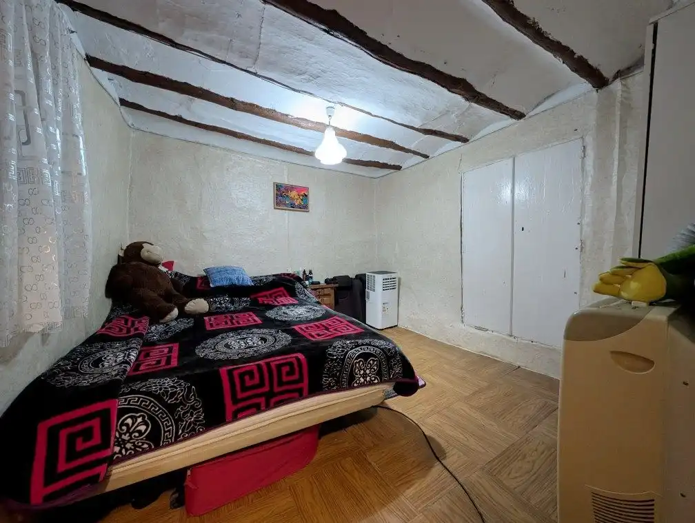 Bedroom of Country homes for sale in Aguarón