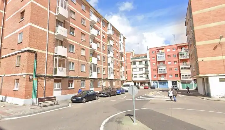 Vista exterior de Pis en venda en Palencia