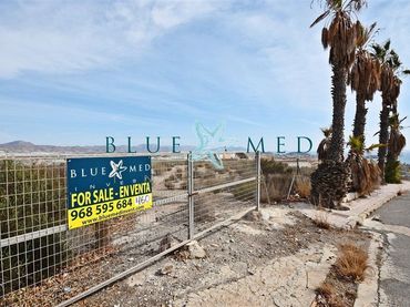 Grundstücke und Bauplätze zum Verkauf in Calle de Traiña-Playasol 2 300