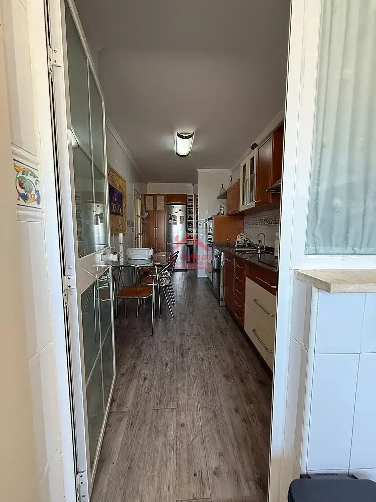 Cuina de Apartament en venda en Vélez-Málaga amb Jardí privat, Terrassa i Piscina