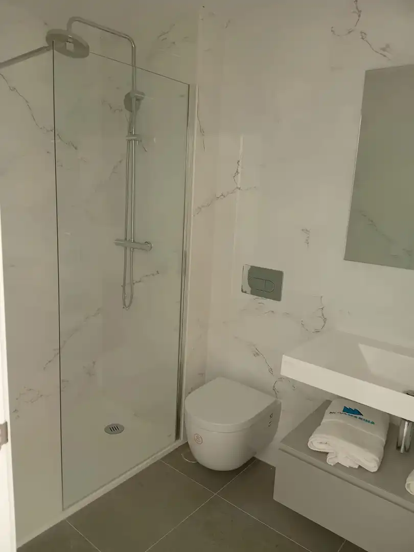 Apartamento con piscina en venta en Martínez Catena, imagen 32