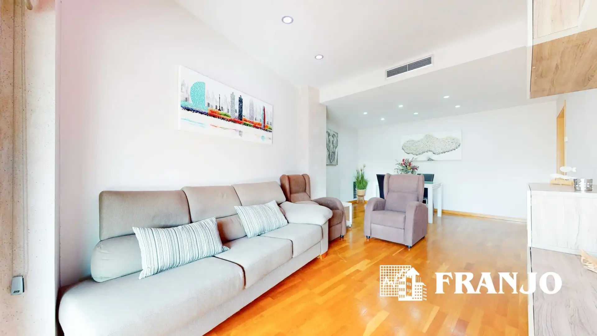 Living room of Flat for sale in Parc Central