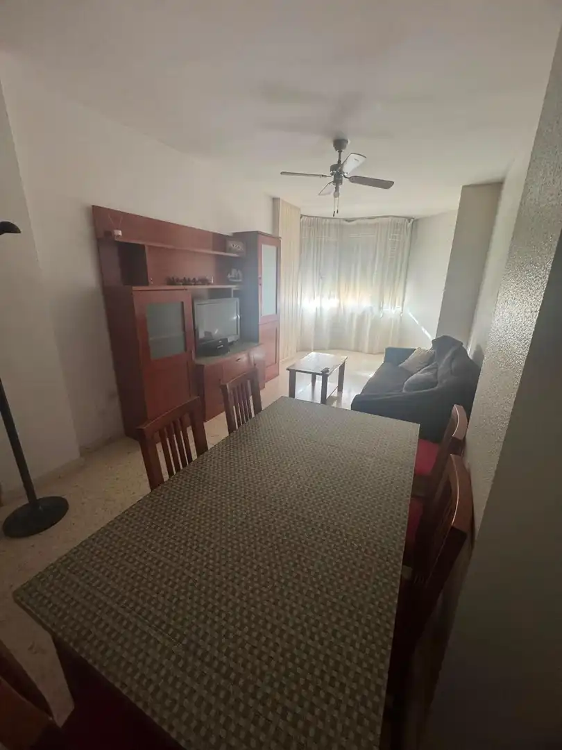 Piso con ascensor en venta en El Rocío - La Milagrosa