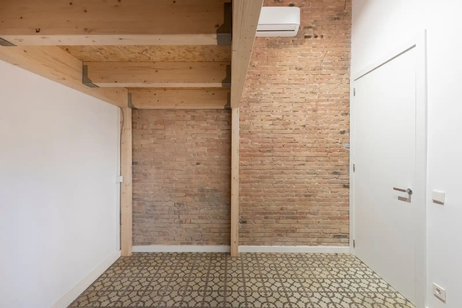 Piso en venta en Barcelona con Aire acondicionado, Calefacción y Parquet