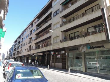 Local comercial en venda a C/ Eduardo Marquina