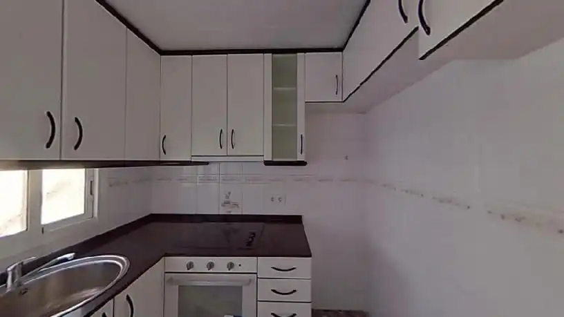Kitchen of Flat for sale in Esplugues de Llobregat