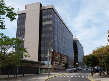 Oficina amb ascensor de lloguer a Sant Joan - TV3