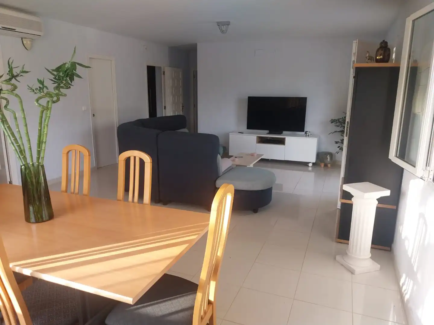 Sala de estar de Casa o chalet en venta en Elche / Elx con Aire acondicionado, Calefacción y Jardín privado