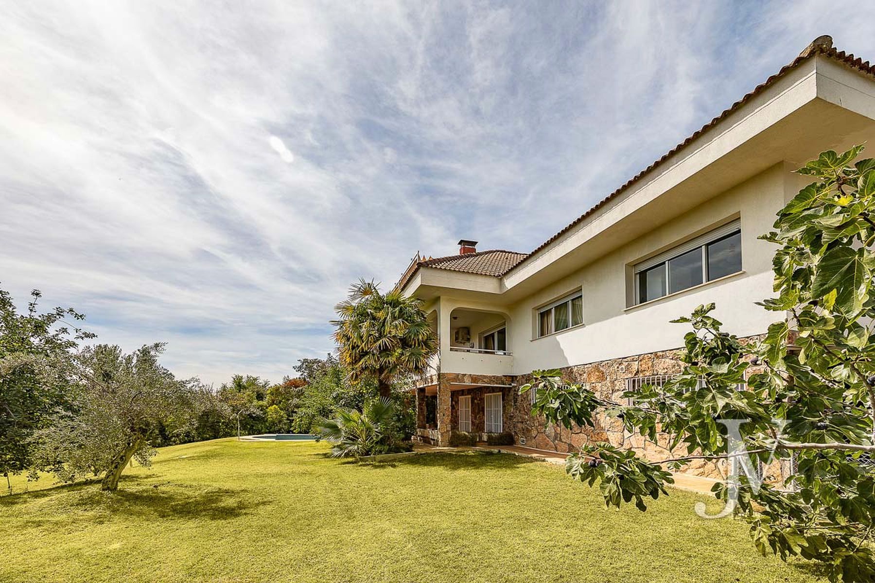 Vista exterior de Casa o xalet en venda en Algete amb Aire condicionat, Calefacció i Jardí privat