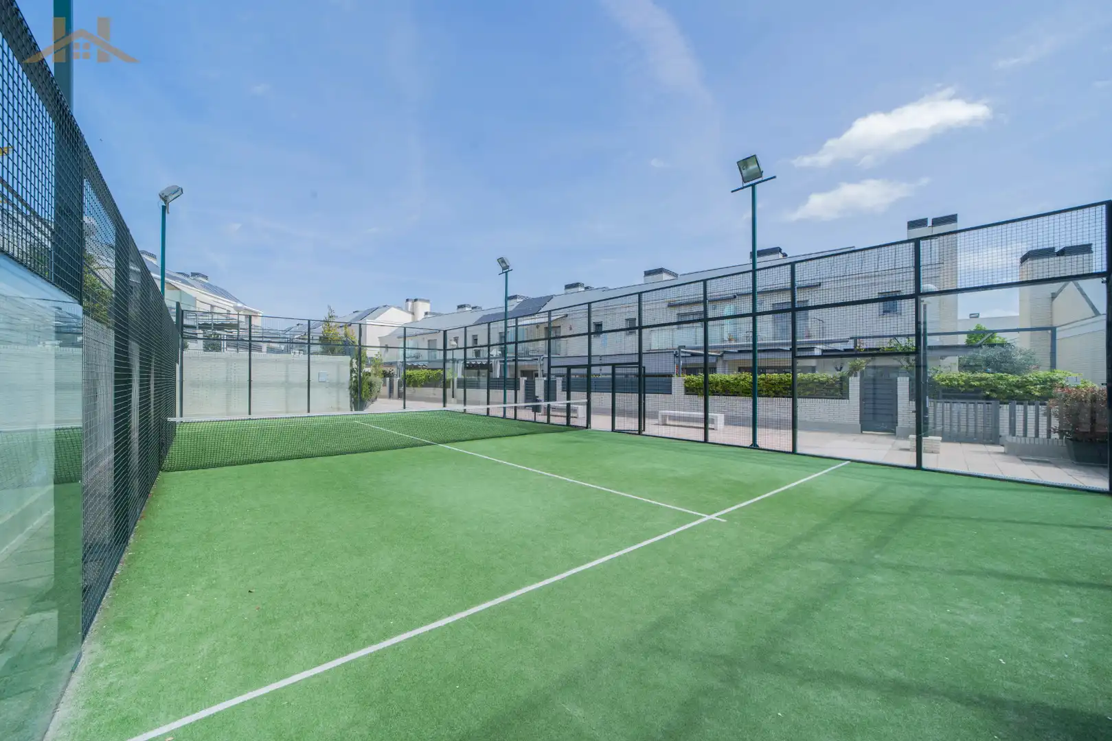 Vista exterior de Planta baja en venta en Boadilla del Monte con Aire acondicionado, Calefacción y Jardín privado