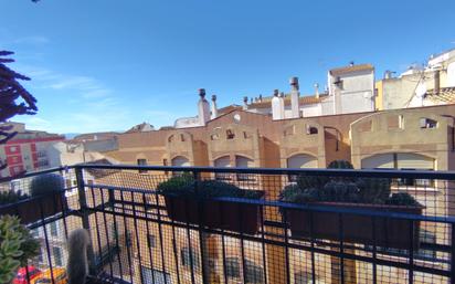 Vista exterior de Pis en venda en Úbeda amb Terrassa i Balcó