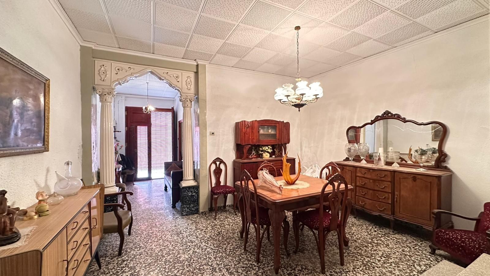 Menjador de Casa o xalet en venda en Catadau amb Terrassa, Traster i Moblat