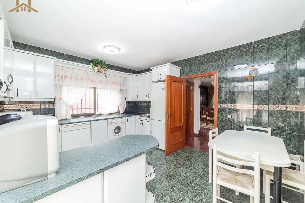 Cocina de Casa o chalet en venta en Villaviciosa de Odón con Jardín privado, Terraza y Trastero