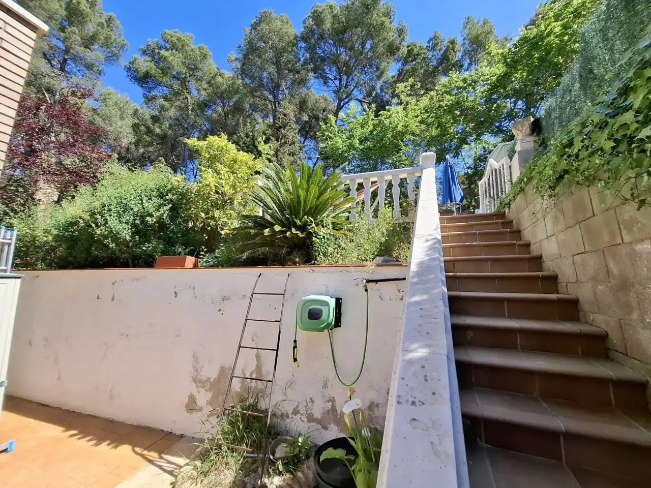 Jardí de Casa o xalet en venda en Rubí amb Aire condicionat, Calefacció i Jardí privat