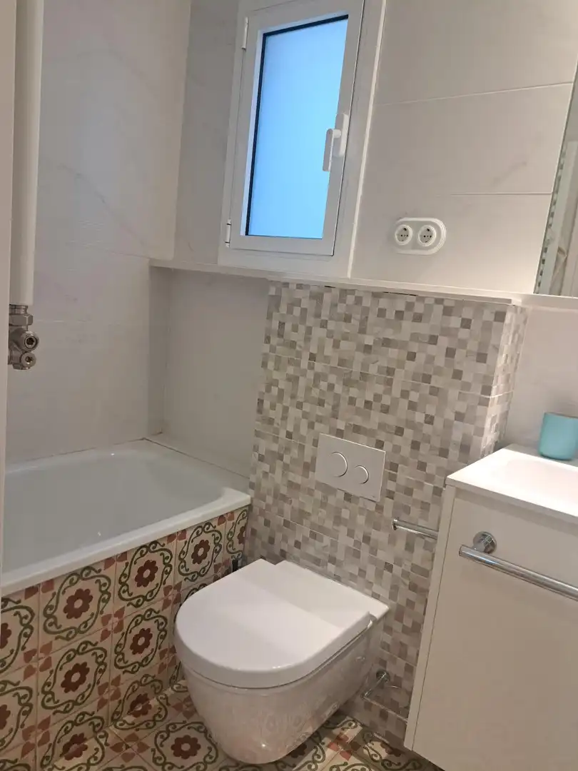 Bany de Pis en venda en Barcelona amb Aire condicionat, Calefacció i Parquet
