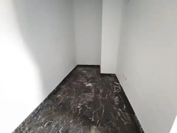 Maisonette zum Verkauf in Valencia mit Klimaanlage, Heizung und Terrasse