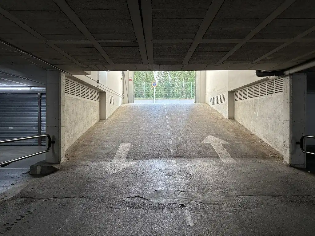 Parking for sale in Olot, imagen 7