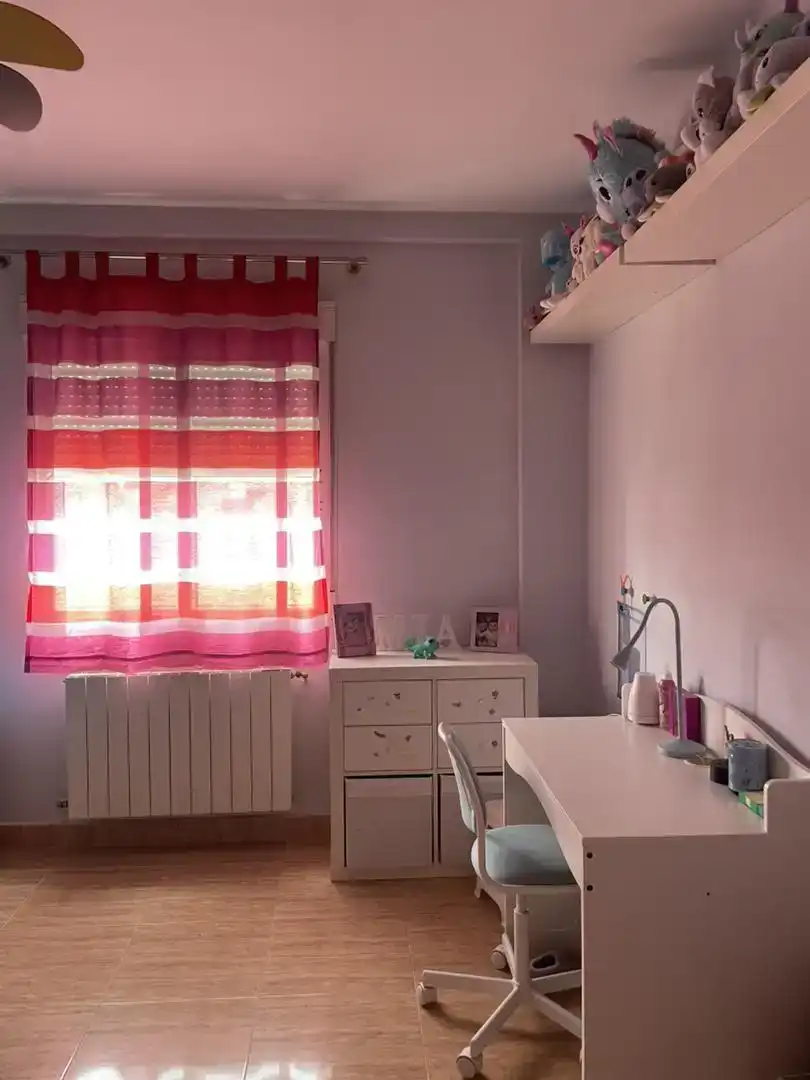 Schlafzimmer von Maisonette zum Verkauf in Puertollano mit Klimaanlage, Abstellraum und Möbliert