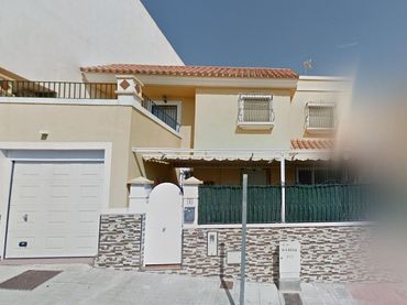 Adosado en venta en BRAMHS 1