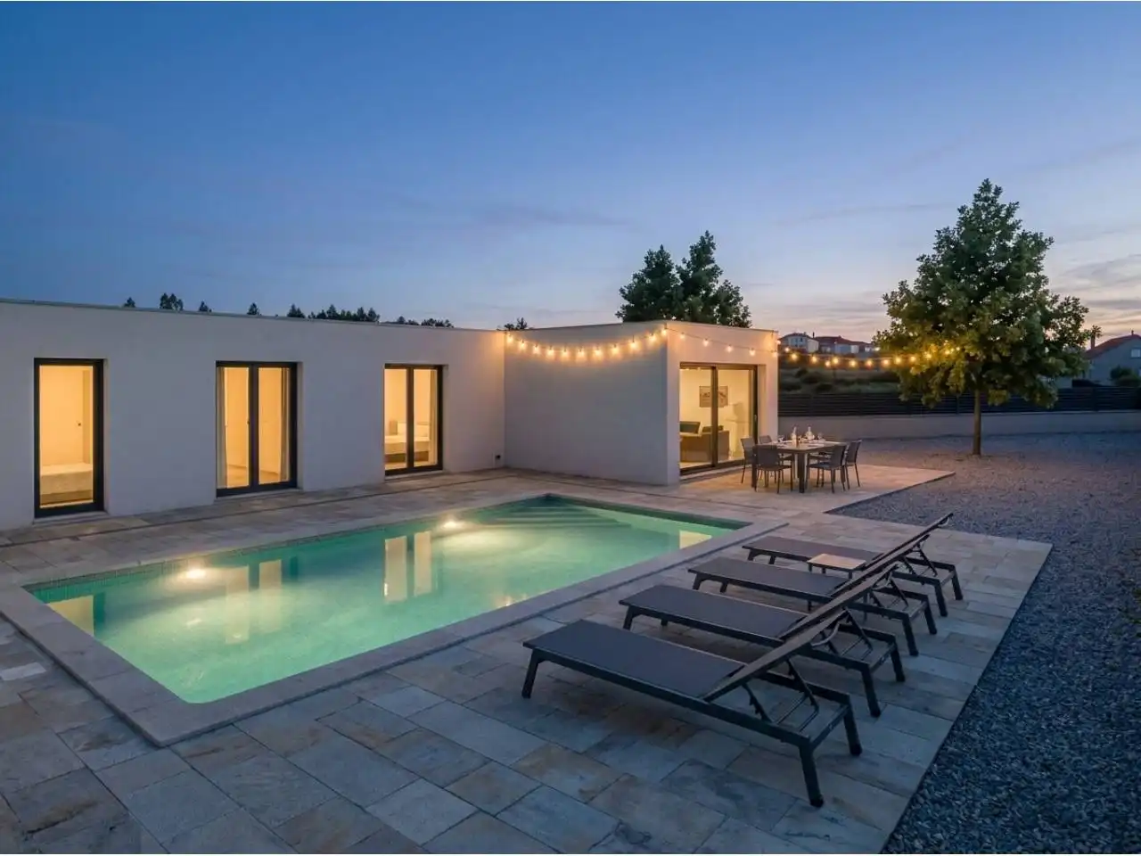 Chalet con terraza en venta en A Zapateira
