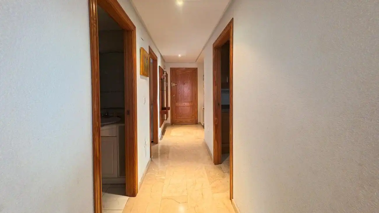 Wohnung zum Verkauf in L'Alfàs del Pi mit Heizung, Privatgarten und Terrasse
