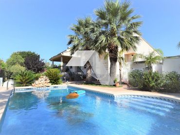 Villa avec piscine à vendre à Villamontes - Boqueres