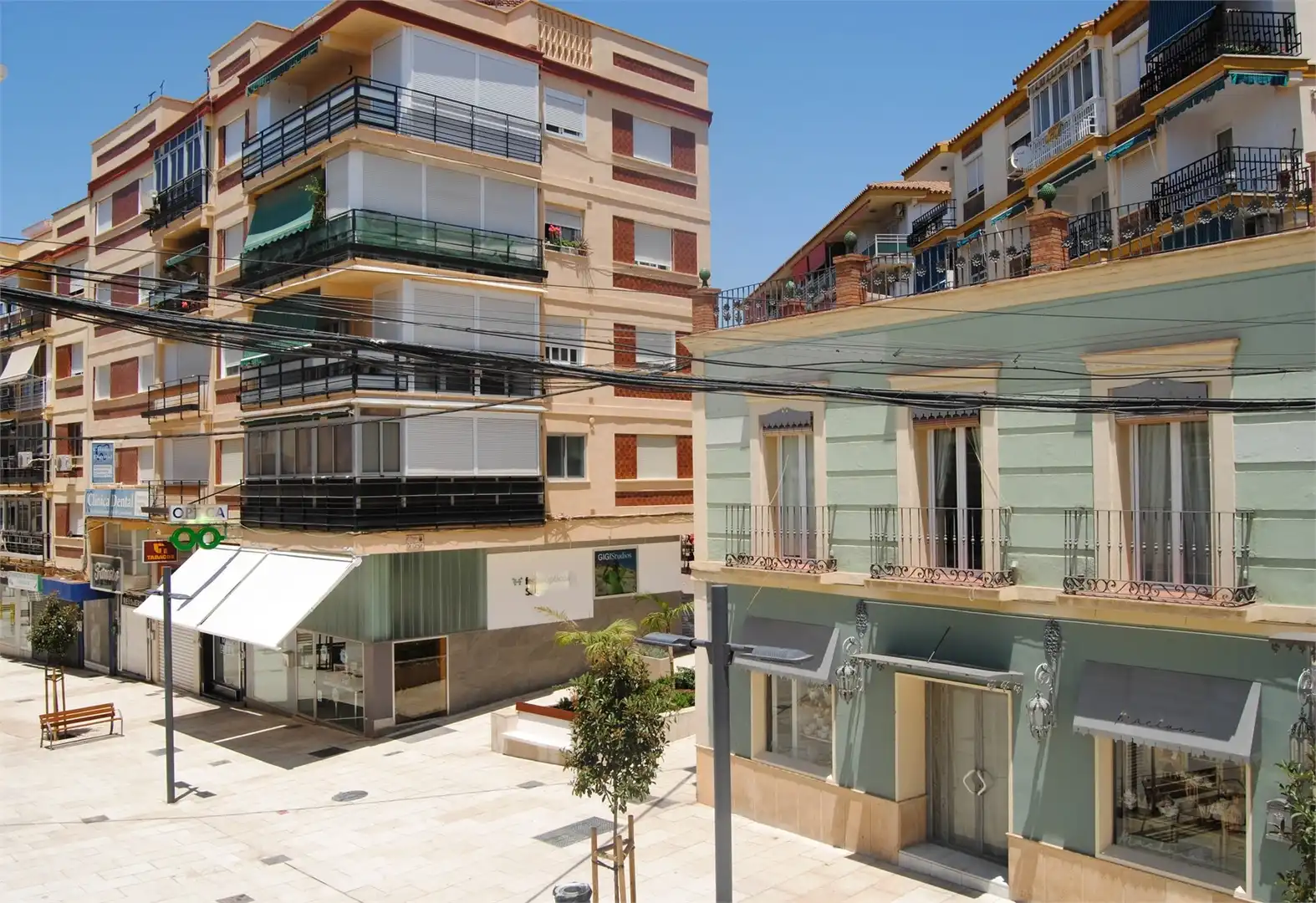 Vista exterior de Casa o xalet en venda en Vélez-Málaga amb Terrassa