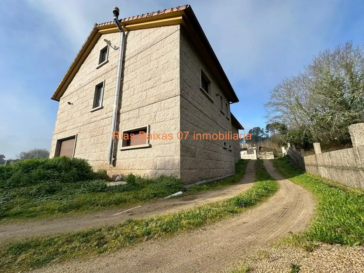 Casa o xalet en venda a Ponteareas