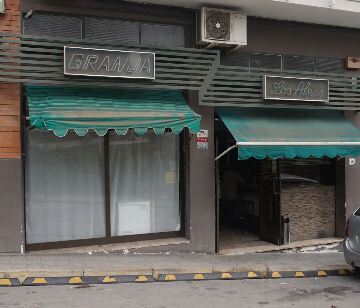 Local comercial en venda a Sant Vicenç Dels Horts