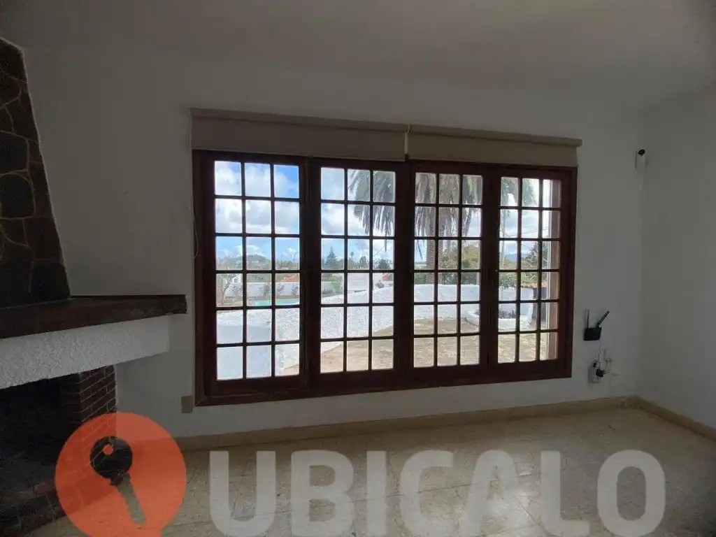 Sala d'estar de Casa o xalet en venda en San Cristóbal de la Laguna amb Jardí privat, Terrassa i Traster