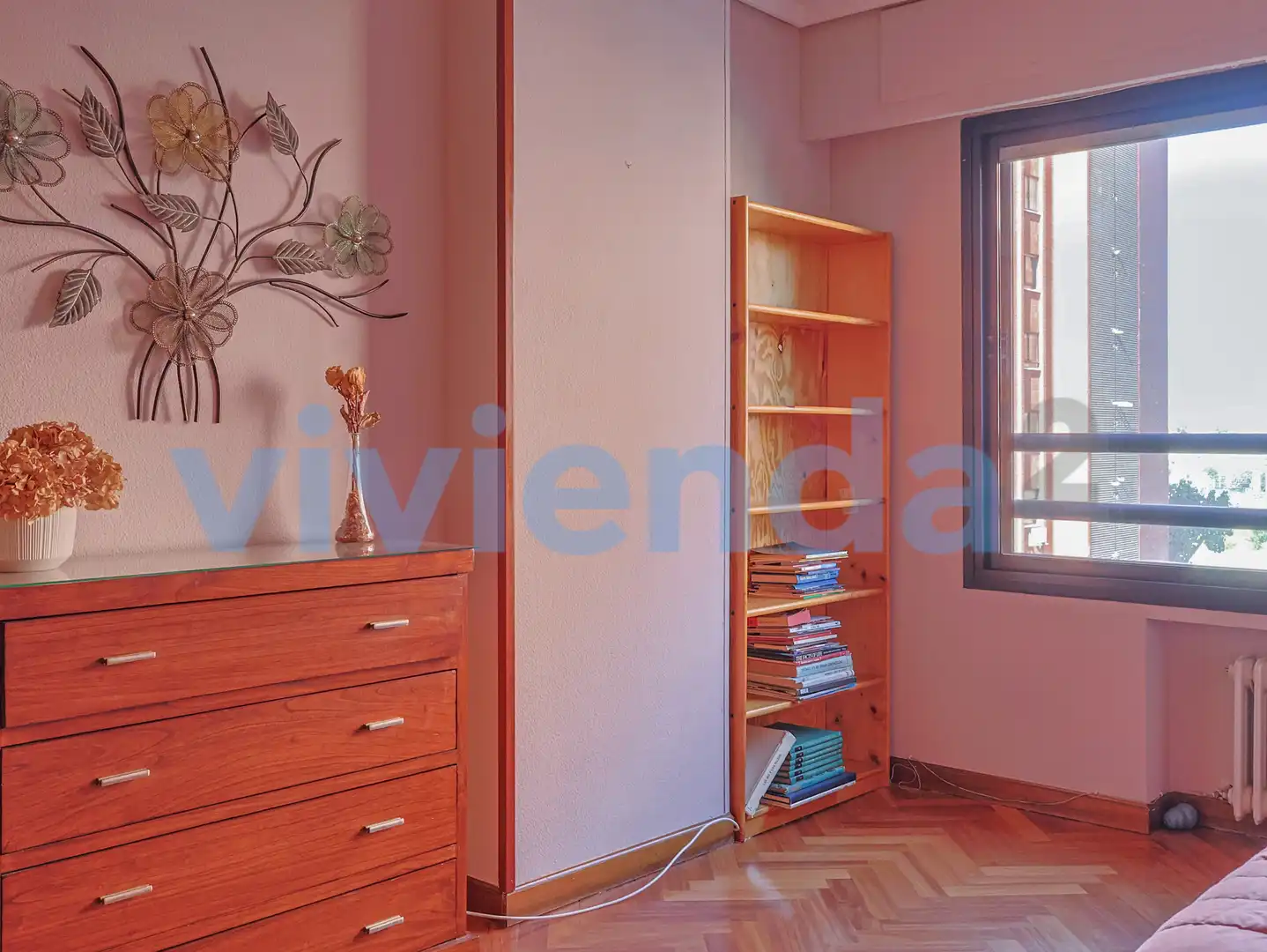 Bedroom of Flat for sale in Madrid  with Air Conditioner, Terrace and Swimming Pool
