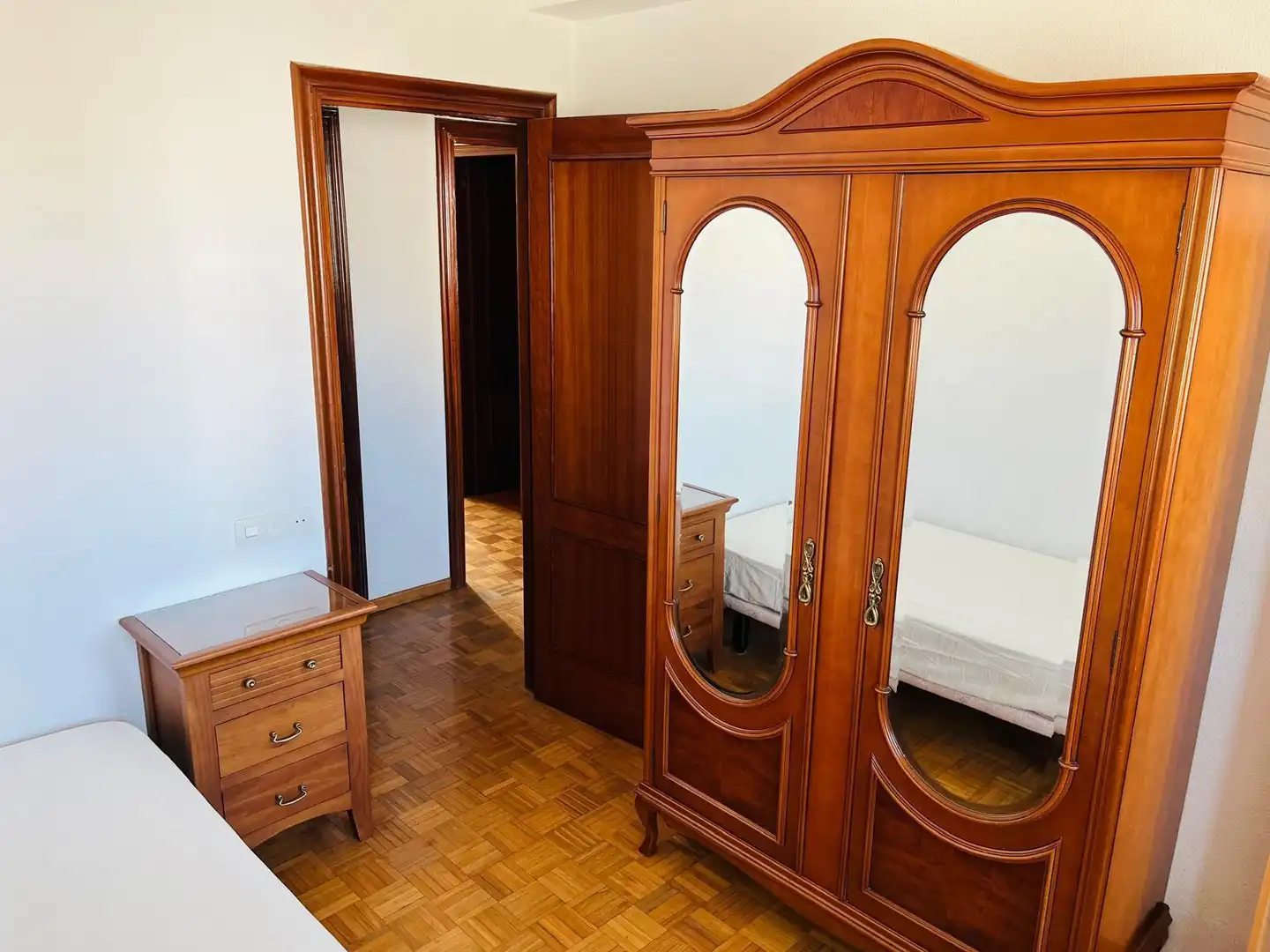Bedroom of Flat for rent in A Coruña Capital   with Heating, Parquet flooring and Furnished
