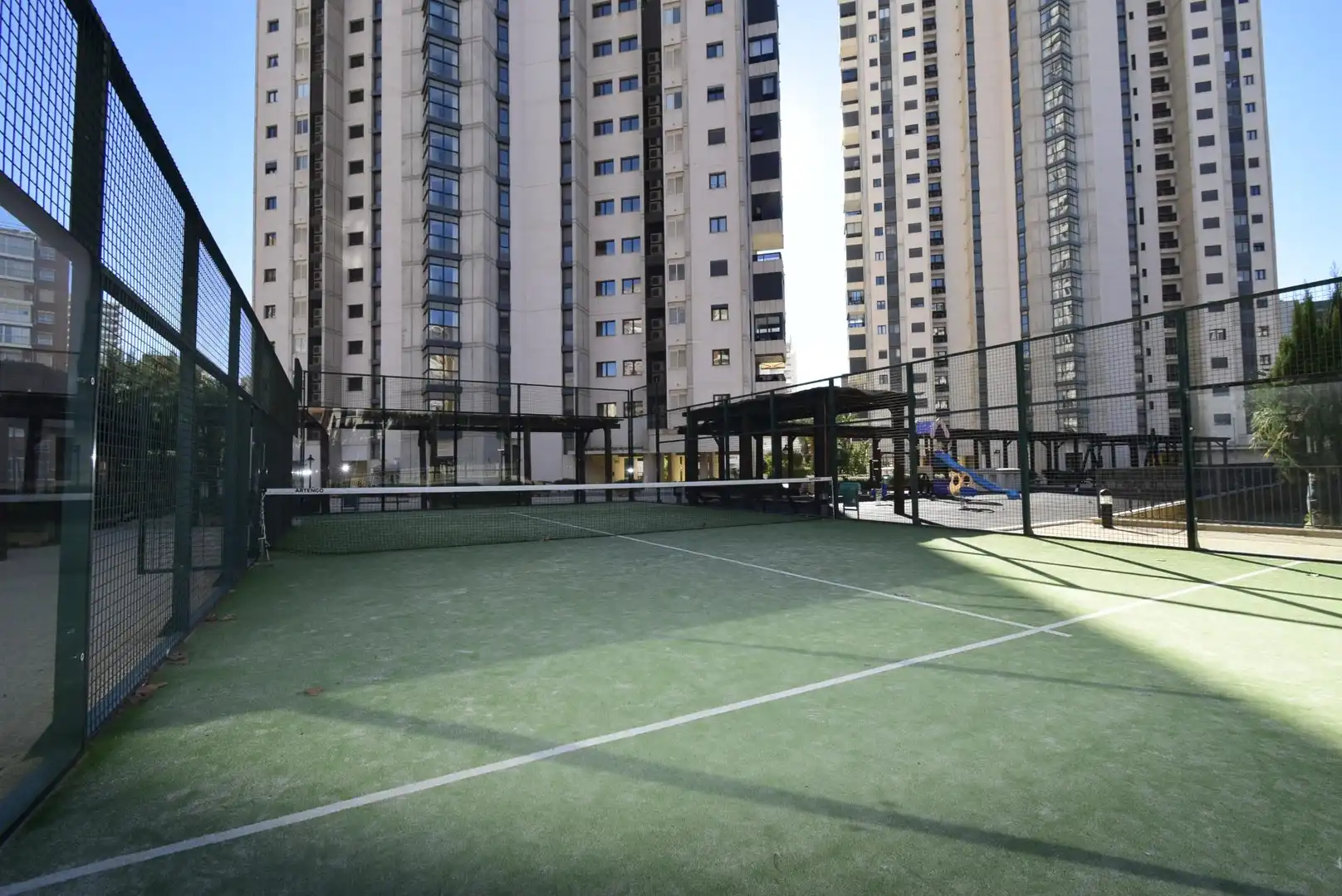 Terraza de Apartamento en venta en Benidorm con Aire acondicionado, Calefacción y Jardín privado