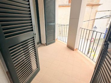 Flat with balcony for sale in Carrer Torrent de Can Magí