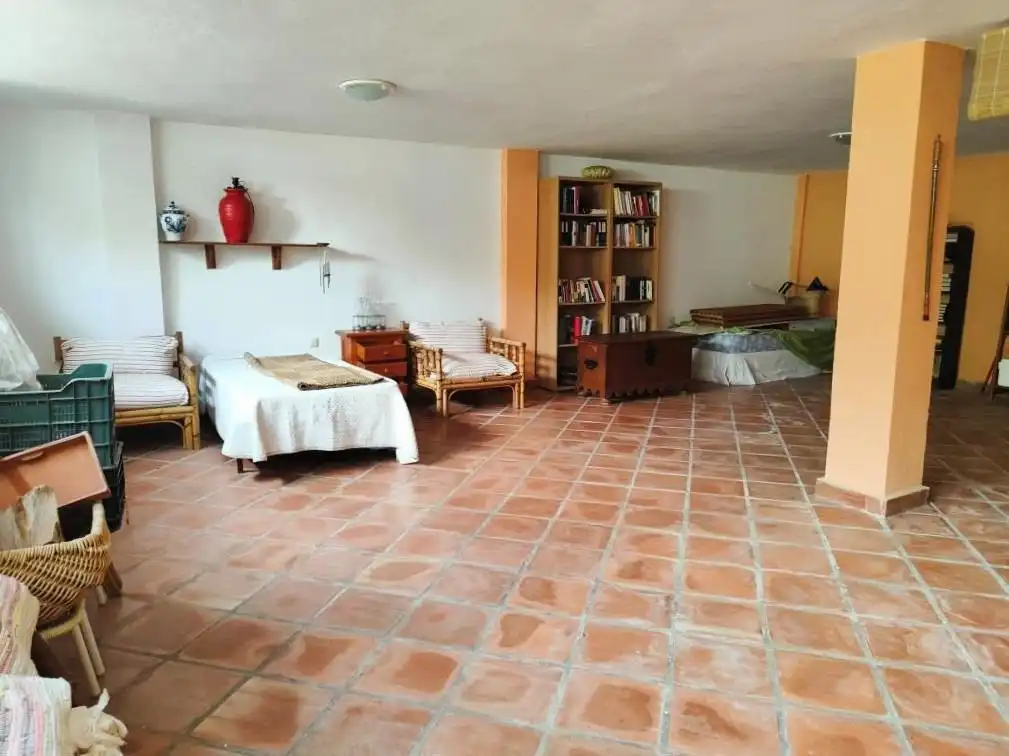 Casa adosada en venta en Algeciras con Jardín privado