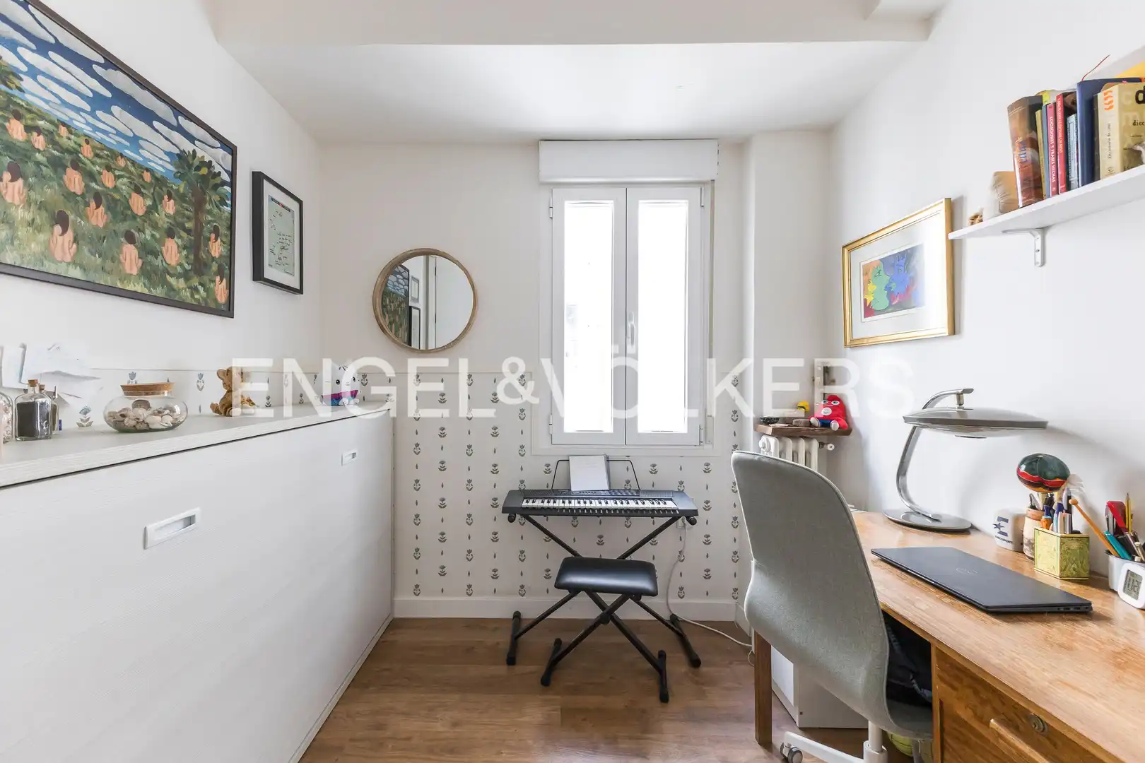 Schlafzimmer von Wohnung zum Verkauf in Madrid mit Klimaanlage, Heizung und Balkon