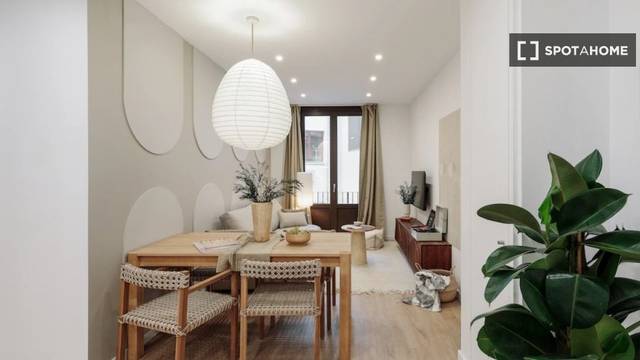 Piso en Alquiler en Sant Pere, Sta. Caterina i la Ribera