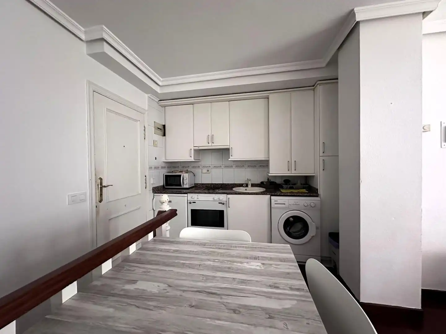 Appartement compact avec ascenseur à louer à Puerto Chico, imagen 4