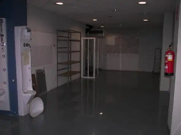 Business premises for sale in Puerto Chico, imagen 7