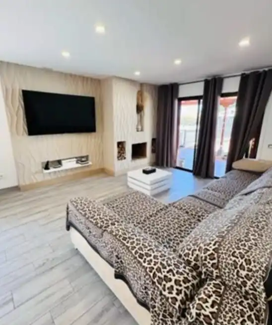 Sala de estar de Casa o chalet en venta en La Orotava con Aire acondicionado, Calefacción y Jardín privado