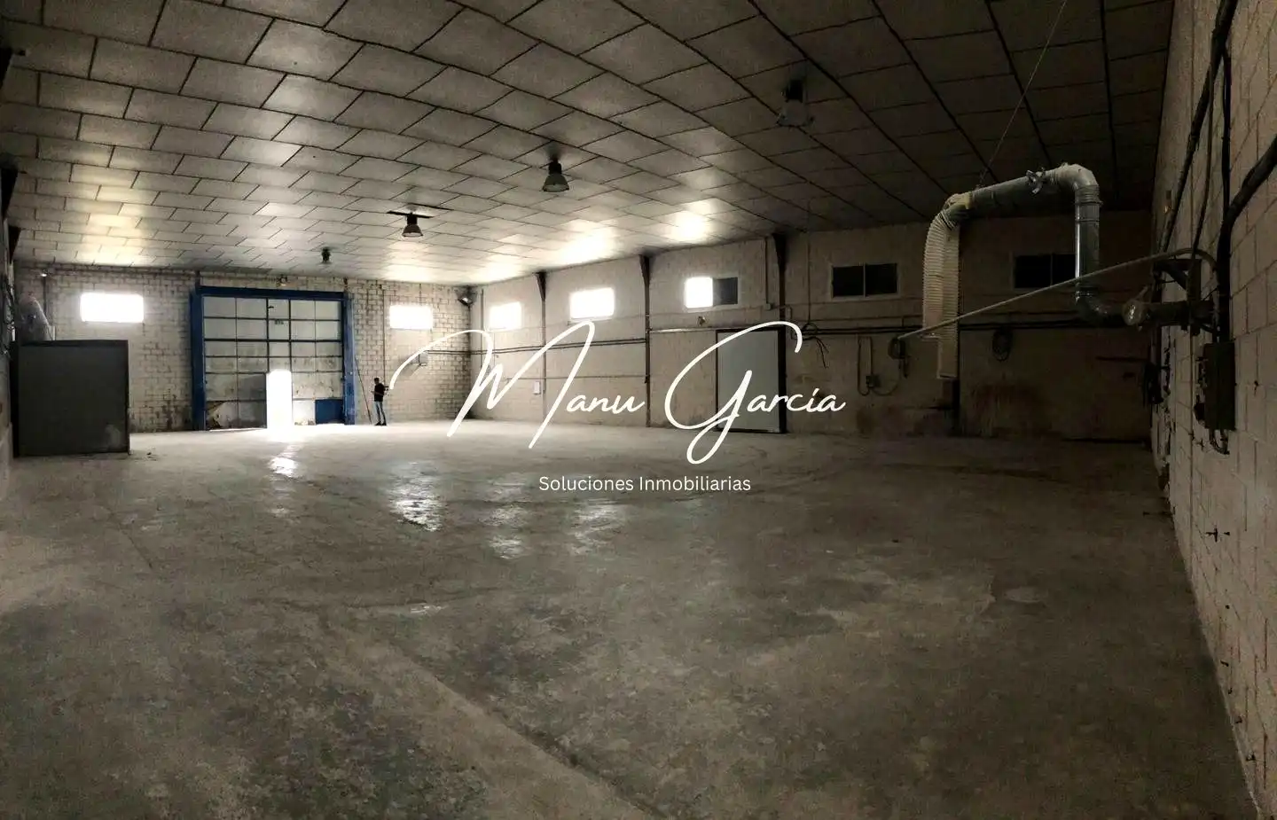 Fabrikhallen zur Miete in Lucena