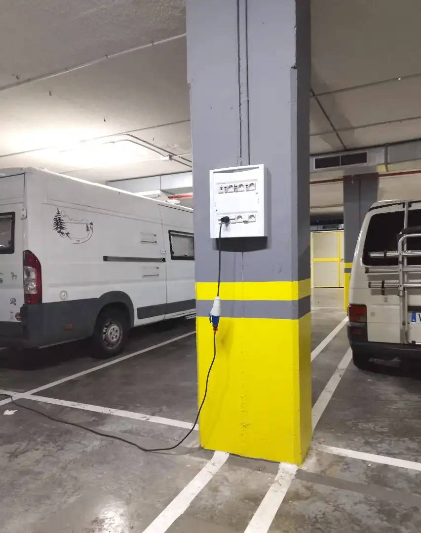 Parking of Garage for rent in Valle de Trápaga-Trapagaran  with Alarm